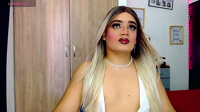 Sofiabigcock22 online show from 01/08/26, 05:26