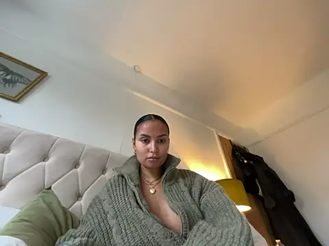 sexygoddessjessy online show from 11/04/25, 12:59