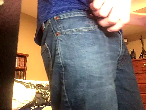 Snapshot of CraveMyCock chatting on 12/04/25, 11:57 CraveMyCock online show from 12/04/25, 11:57