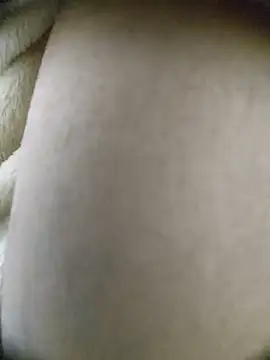 Snapshot of renatinhosilva68 chatting on 10/15/25, 08:47 renatinhosilva68 online show from 10/15/25, 08:47