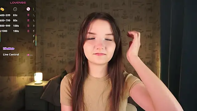  Cute World  online show from 11/18/25, 09:08