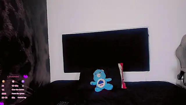 ANGEL EVIL S7 online show from 10/26/25, 12:00