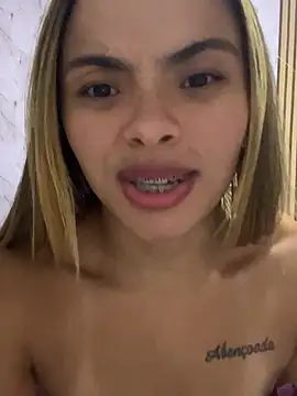 Snapshot of safadinhaquenteW chatting on 03/14/26, 03:45 safadinhaquenteW online show from 03/14/26, 03:45