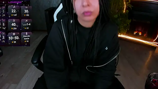 Snapshot of Aisha_Goldstein chatting on 04/03/26, 08:34 Aisha Goldstein online show from 04/03/26, 08:34