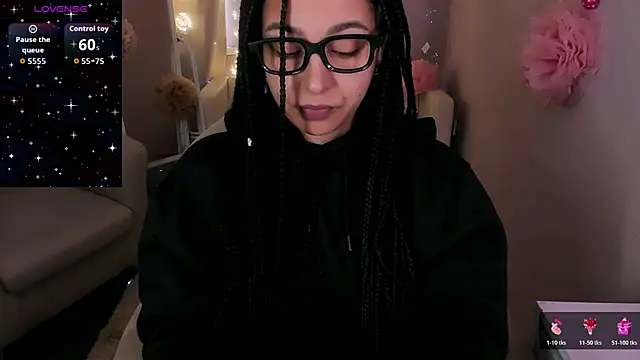 Snapshot of Aisha_Goldstein chatting on 04/05/26, 05:59 Aisha Goldstein online show from 04/05/26, 05:59