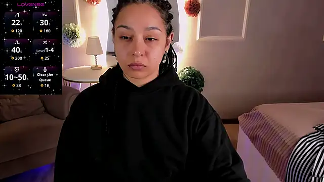 Snapshot of Aisha_Goldstein chatting on 04/10/26, 05:56 Aisha Goldstein online show from 04/10/26, 05:56