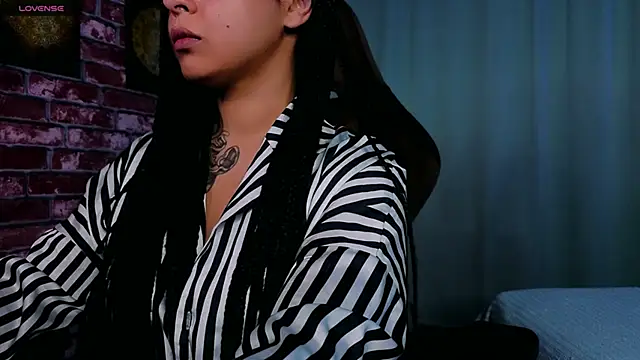 Snapshot of Aisha_Goldstein chatting on 04/15/26, 05:47 Aisha Goldstein online show from 04/15/26, 05:47