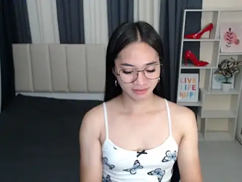 PetiteAsianMarian online show from 10/20/25, 09:59