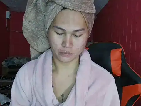 Snapshot of sexychekaiixxx chatting on 04/06/26, 12:39 sexychekaiixxx online show from 04/06/26, 12:39