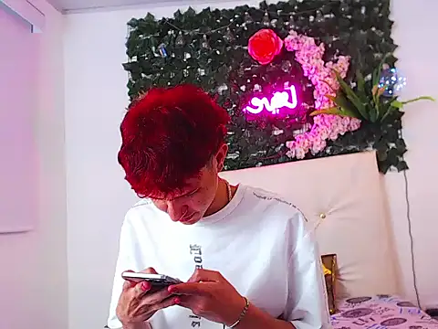 ANDRES ANTONIO online show from 10/16/25, 04:13