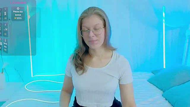 Angelie  Eyes online show from 10/18/25, 02:07