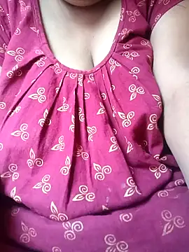 Snapshot of SX-ANA chatting on 12/19/25, 09:16 SX-ANA online show from 12/19/25, 09:16