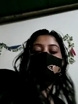 Snapshot of Jessica-03 chatting on 11/13/25, 12:31 Jessica-03 online show from 11/13/25, 12:31