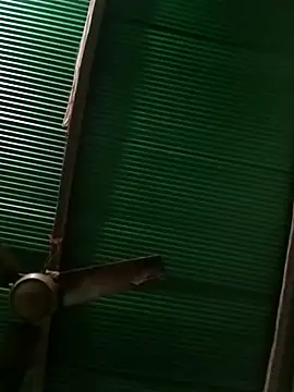 Snapshot of Jessica-03 chatting on 12/02/25, 09:43 Jessica-03 online show from 12/02/25, 09:43