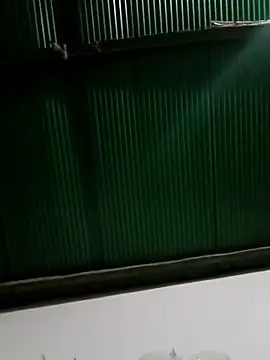 Snapshot of Jessica-03 chatting on 04/21/26, 05:17 Jessica-03 online show from 04/21/26, 05:17