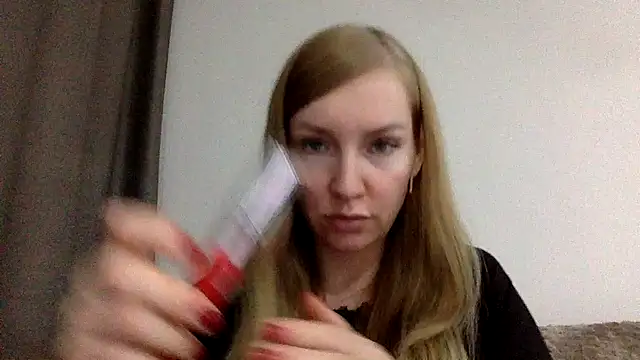 Snapshot of Neralith chatting on 03/21/26, 06:00 Neralith online show from 03/21/26, 06:00