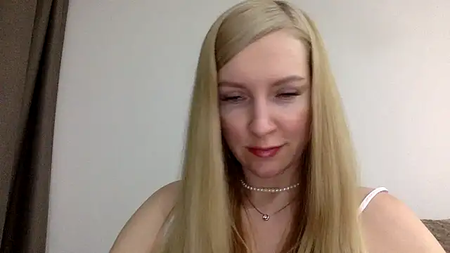 Snapshot of Neralith chatting on 07/09/26, 06:56 Neralith online show from 07/09/26, 06:56