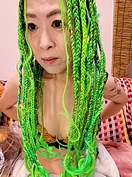 Snapshot of jyuse000ryuse chatting on 06/19/26, 12:53 jyuse000ryuse online show from 06/19/26, 12:53