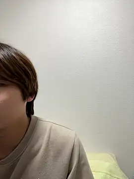 Snapshot of nagi_112 chatting on 11/18/25, 12:20 nagi 112 online show from 11/18/25, 12:20