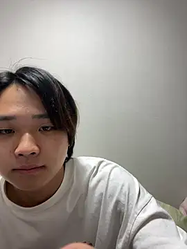 Snapshot of nagi_112 chatting on 04/02/26, 12:03 nagi 112 online show from 04/02/26, 12:03