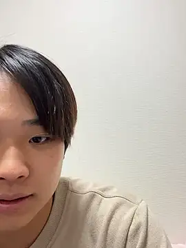 Snapshot of nagi_112 chatting on 04/08/26, 02:06 nagi 112 online show from 04/08/26, 02:06