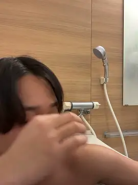 Snapshot of nagi_112 chatting on 04/21/26, 02:12 nagi 112 online show from 04/21/26, 02:12