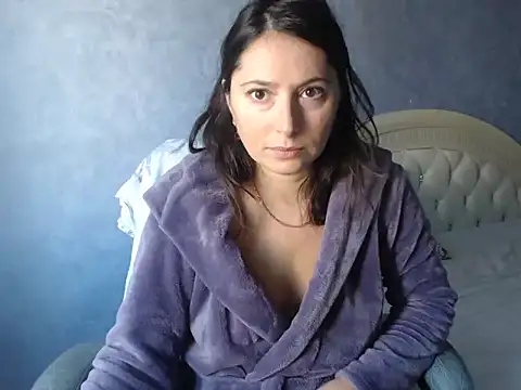 LuckyLisa23 online show from 10/25/25, 10:12