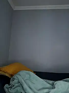 certifiedhottie2025 online show from 06/11/26, 06:33
