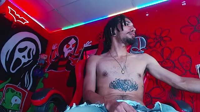 Snapshot of Monsterdominationx chatting on 11/11/25, 02:28 Monsterdominationx online show from 11/11/25, 02:28