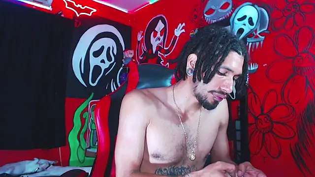 Snapshot of Monsterdominationx chatting on 11/12/25, 11:58 Monsterdominationx online show from 11/12/25, 11:58