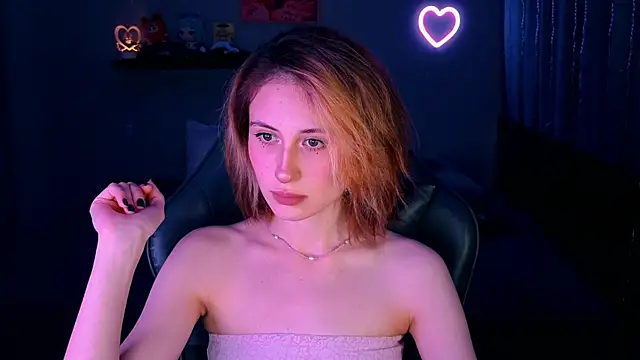 Snapshot of Keti_moon chatting on 06/15/26, 07:05 Keti moon online show from 06/15/26, 07:05