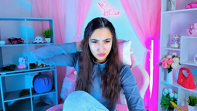 RebeckaThornton online show from 11/13/25, 09:08