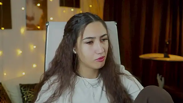 RebeckaThornton online show from 12/04/25, 09:51