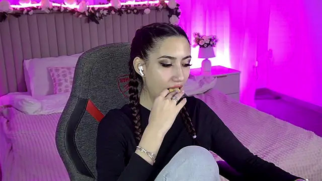 RebeckaThornton online show from 01/17/26, 09:58