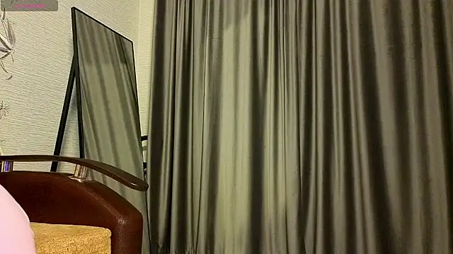 MissPompadure online show from 03/13/26, 09:10