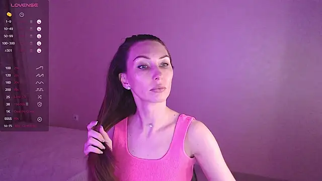 Lilith Sora online show from 12/03/25, 06:21