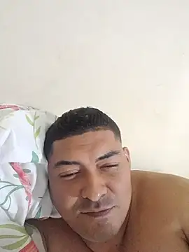 Snapshot of sexyandres_23 chatting on 10/12/25, 09:14 sexyandres 23 online show from 10/12/25, 09:14