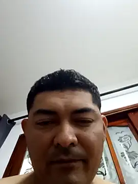 Snapshot of sexyandres_23 chatting on 03/14/26, 08:31 sexyandres 23 online show from 03/14/26, 08:31