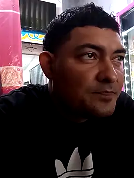 Snapshot of sexyandres_23 chatting on 03/19/26, 02:21 sexyandres 23 online show from 03/19/26, 02:21