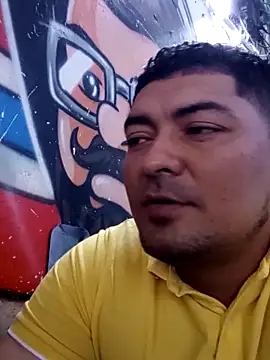 Snapshot of sexyandres_23 chatting on 03/20/26, 02:00 sexyandres 23 online show from 03/20/26, 02:00
