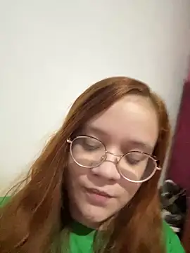 Snapshot of ruivinhadancer chatting on 05/07/26, 01:11 ruivinhadancer online show from 05/07/26, 01:11
