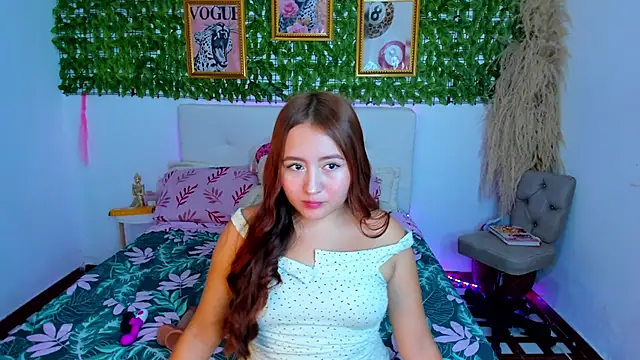 Snapshot of melodi_pink chatting on 11/21/25, 09:41 melodi pink online show from 11/21/25, 09:41