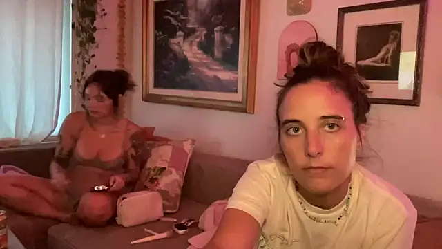 Snapshot of lill_daddysgirl chatting on 05/04/26, 02:29 lill daddysgirl online show from 05/04/26, 02:29