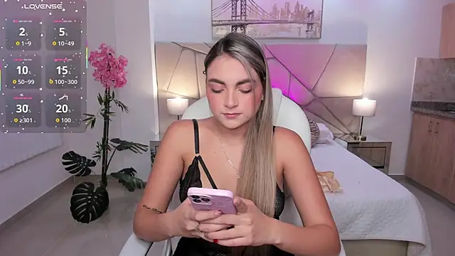 Lena nova online show from 11/25/25, 08:14