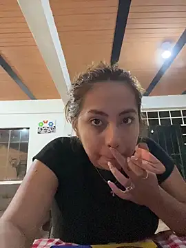 Emily Joee online show from 10/19/25, 03:51