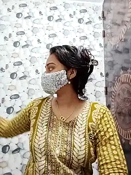 Snapshot of Hot_Baby250 chatting on 04/22/26, 02:07 Hot Baby250 online show from 04/22/26, 02:07