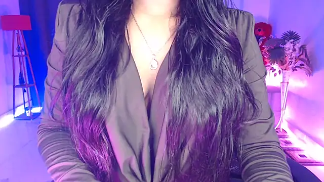 Snapshot of Rashiii_ chatting on 03/16/26, 06:45 Rashiii online show from 03/16/26, 06:45