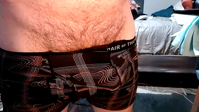 Snapshot of DinoDick4Uall chatting on 04/24/26, 05:10 DinoDick4Uall online show from 04/24/26, 05:10