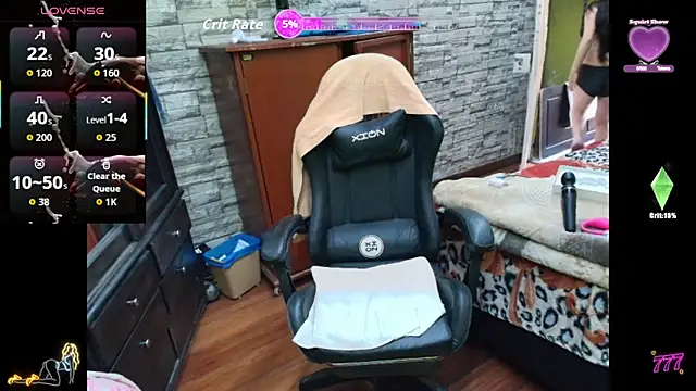 Snapshot of playboybunny-- chatting on 04/09/26, 06:35 playboybunny-- online show from 04/09/26, 06:35