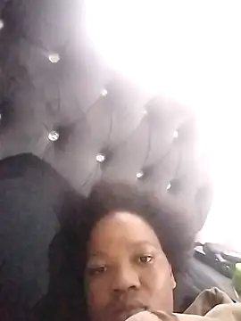 CaramelBoootie online show from 11/16/25, 07:36